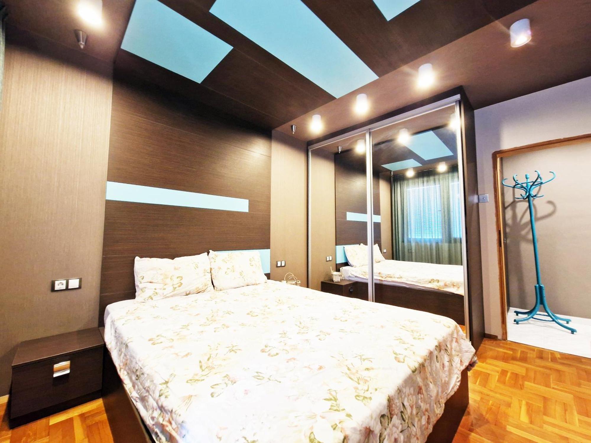 Central Apartment - Spacious Designer Property In Stara Zagora Buitenkant foto
